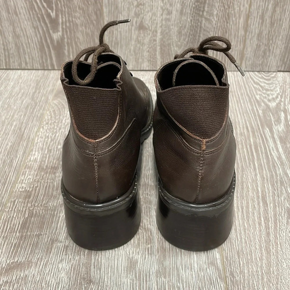 Women's Brown Ankle Boots - Picture 4 of 16